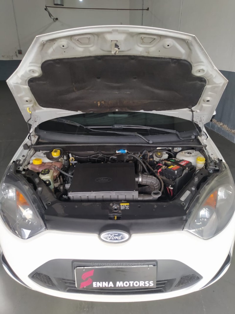 FIESTA 1.6 ROCAM SEDAN 8V FLEX 4P MANUAL - 2013 - CAXIAS DO SUL