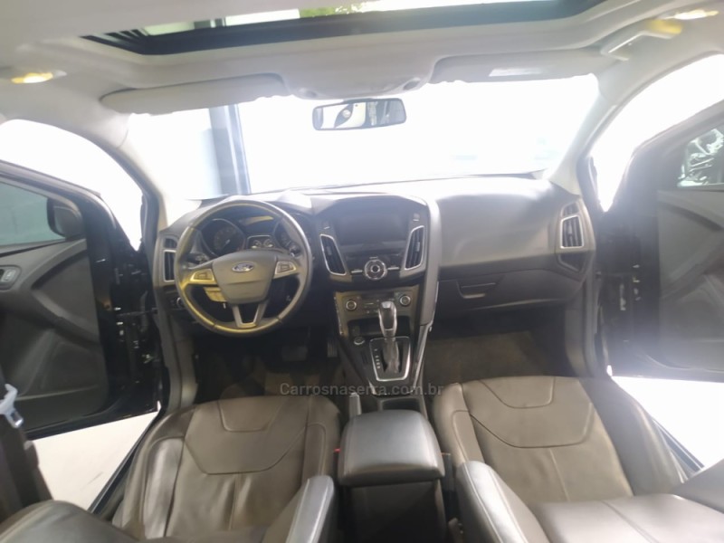 FOCUS 2.0 TITANIUM SEDAN 16V FLEX 4P AUTOMÁTICO - 2017 - CAXIAS DO SUL