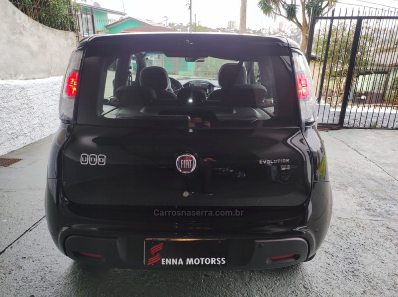 UNO 1.4 EVO EVOLUTION 8V FLEX 4P MANUAL - 2015 - CAXIAS DO SUL