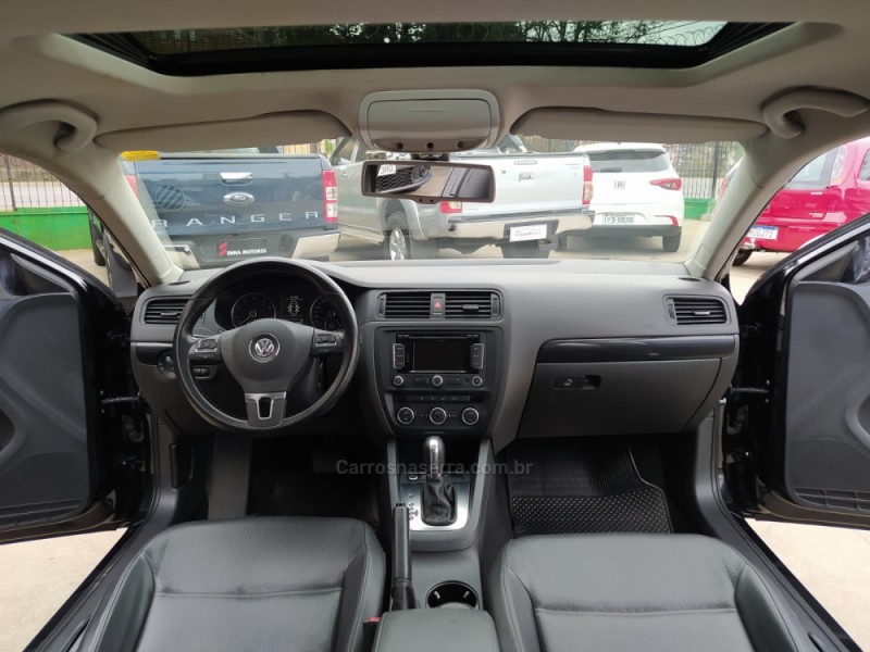 JETTA 2.0 COMFORTLINE FLEX 4P TIPTRONIC - 2014 - CAXIAS DO SUL