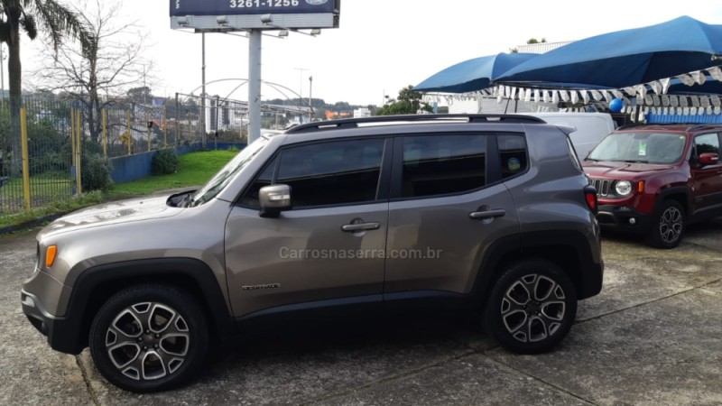 RENEGADE 2.0 16V TURBO DIESEL LIMITED 4P 4X4 AUTOMÁTICO - 2017 - FARROUPILHA