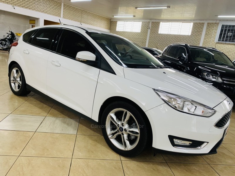 FOCUS 1.6 SE 8V FLEX 4P MANUAL