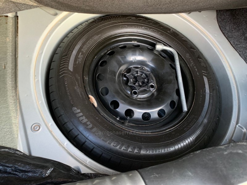 GOL 1.0 12V MPI TOTALFLEX TRENDLINE 4P MANUAL - 2017 - BOM PRINCíPIO