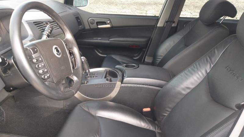 KYRON 2.0 GLS 200KY 4X4 16V TURBO DIESEL 4P AUTOMÁTICO - 2011 - CAXIAS DO SUL
