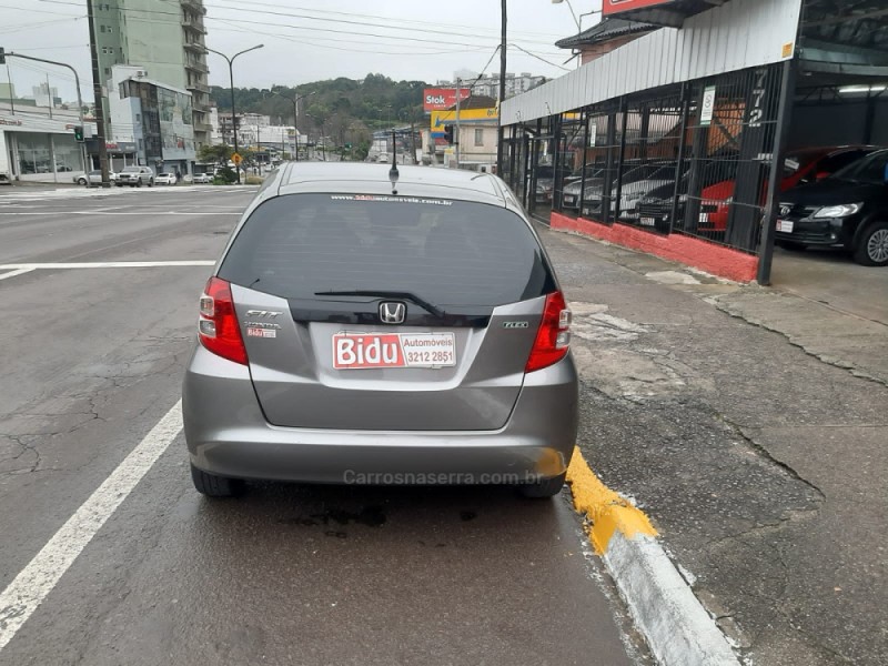 FIT 1.5 LX 16V FLEX 4P MANUAL - 2010 - CAXIAS DO SUL