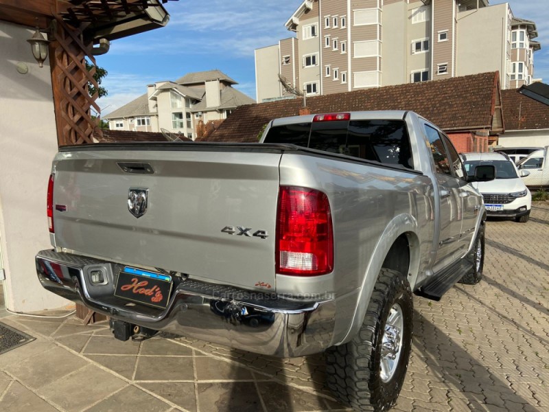 RAM 6.7 2500 LARAMIE 4X4 CD I6 TURBO DIESEL 4P AUTOMÁTICO - 2012 - CANELA