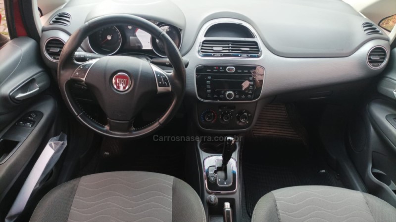 PUNTO 1.6 ESSENCE SP DUALOGIC 16V FLEX 4P AUTOMATIZADO - 2013 - FARROUPILHA