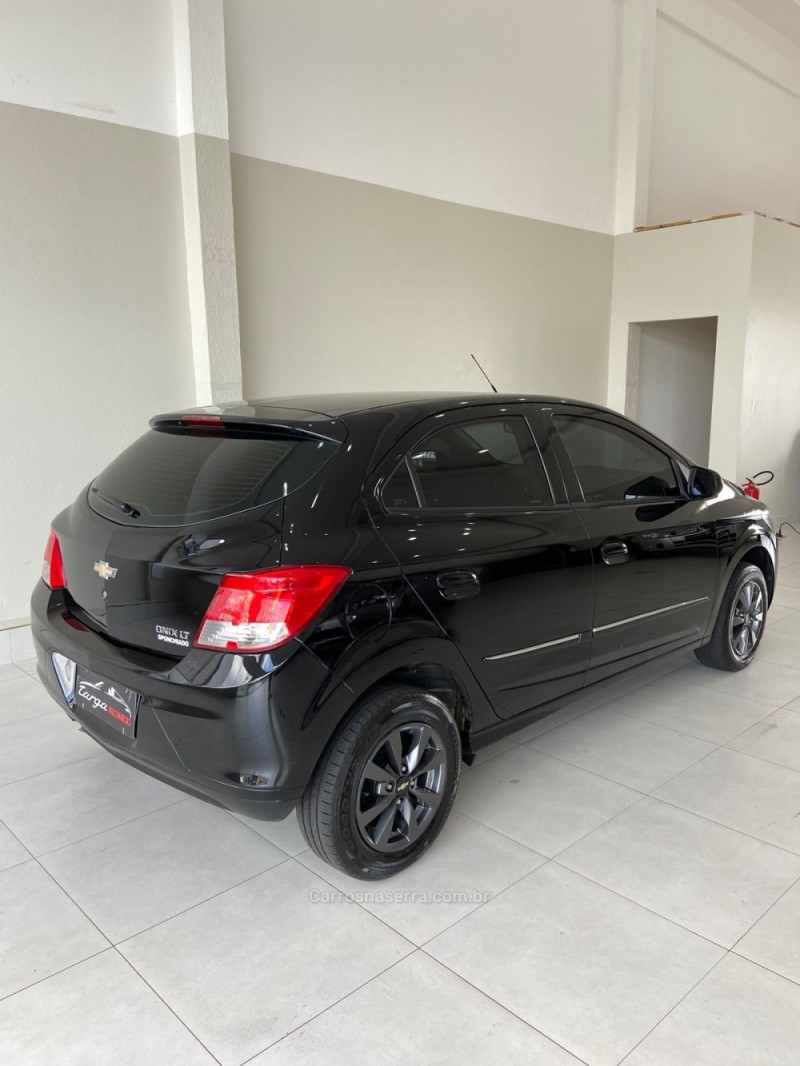 ONIX 1.0 LT PLUS 8V FLEX 4P MANUAL - 2014 - PASSO FUNDO