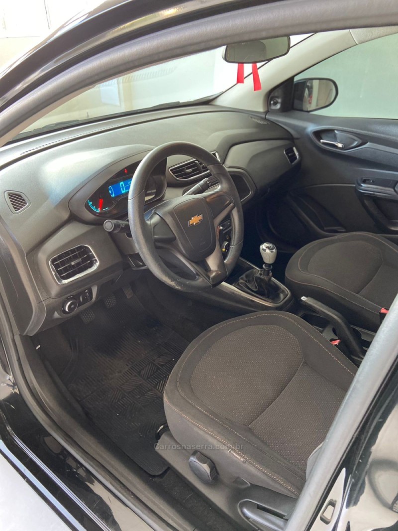 ONIX 1.0 LT PLUS 8V FLEX 4P MANUAL - 2014 - PASSO FUNDO