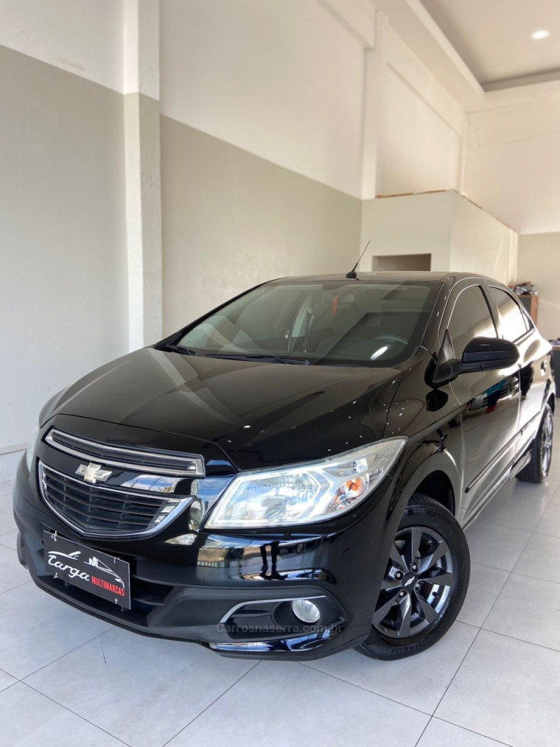 ONIX 1.0 LT PLUS 8V FLEX 4P MANUAL - 2014 - PASSO FUNDO