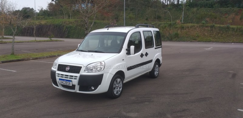 DOBLÓ 1.8 MPI ESSENCE 16V FLEX 7P MANUAL - 2015 - BENTO GONçALVES
