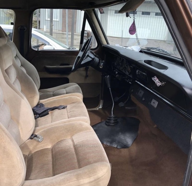F-1000 3.9 BLAZER DIESEL 2P MANUAL - 1988 - CAXIAS DO SUL