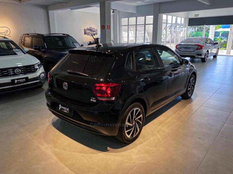 POLO 1.0	200 TSI HIGHLINE AUTOMÁTICO    - 2019 - CAXIAS DO SUL