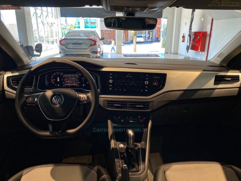 POLO 1.0	200 TSI HIGHLINE AUTOMÁTICO    - 2019 - CAXIAS DO SUL