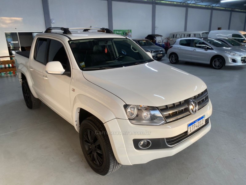 AMAROK 2.0 HIGHLINE 4X4 CD 16V TURBO INTERCOOLER DIESEL 4P AUTOMÁTICO - 2012 - BOM PRINCíPIO