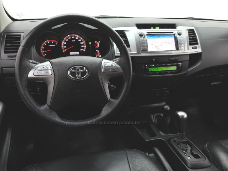 HILUX 3.0 SRV 4X2 CD 16V TURBO INTERCOOLER DIESEL 4P MANUAL - 2014 - SANTA CRUZ DO SUL
