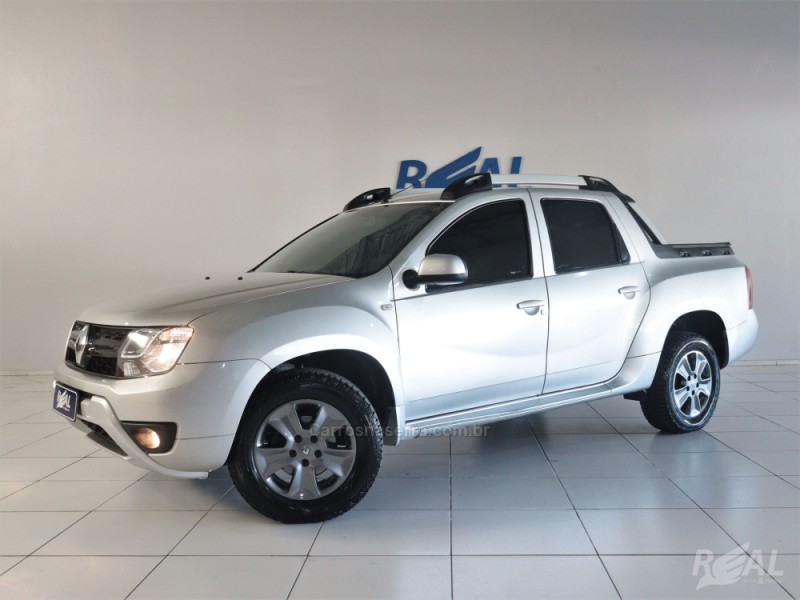 DUSTER OROCH 2.0 16V FLEX DYNAMIQUE 4P AUTOMÁTICO - 2017 - SAPIRANGA