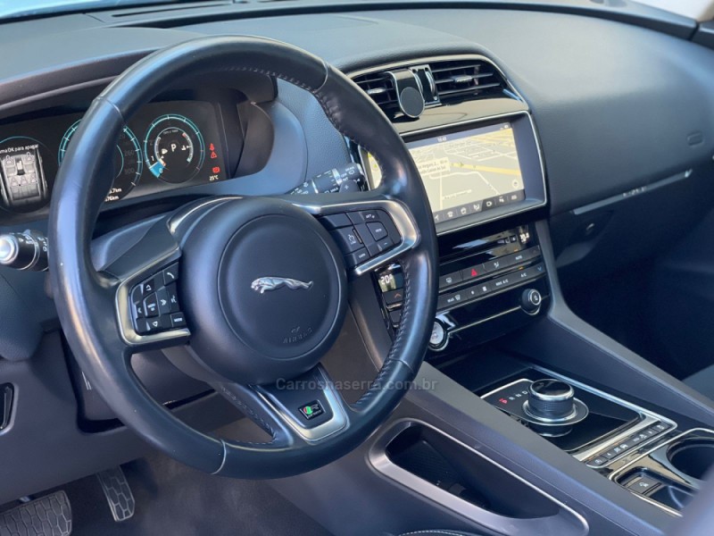 F-PACE 3.0 R-SPORT 340CV 4P AUTOMÁTICO - 2017 - CAXIAS DO SUL