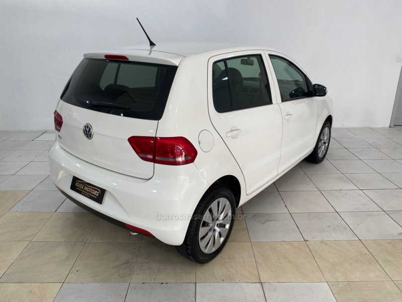 FOX 1.0 MI COMFORTLINE 8V FLEX 4P MANUAL - 2015 - CAXIAS DO SUL