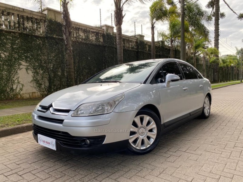 C4 2.0 PALLAS EXCLUSIVE 16V FLEX 4P AUTOMÁTICO