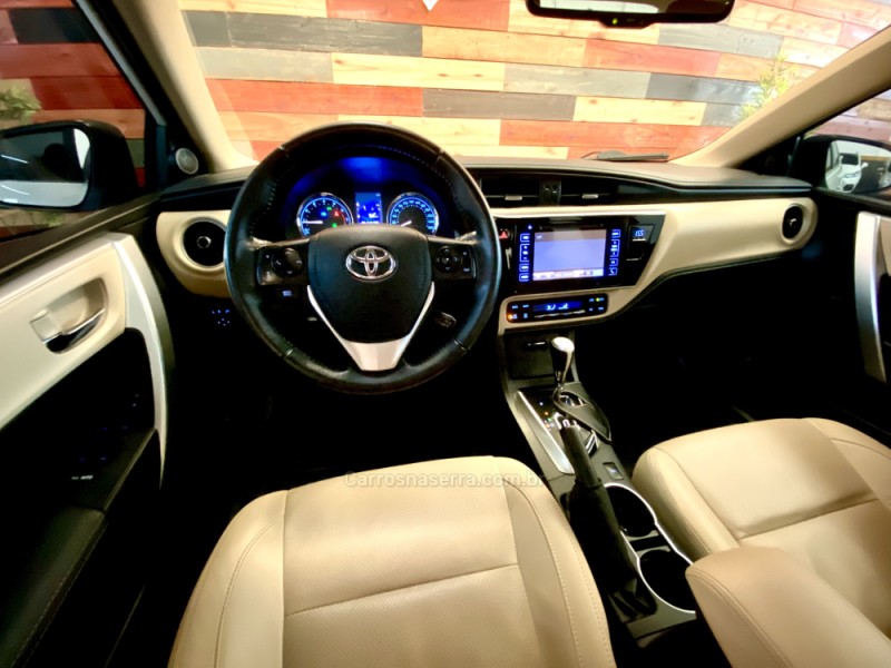 COROLLA 2.0 ALTIS 16V FLEX 4P AUTOMÁTICO - 2018 - CAXIAS DO SUL