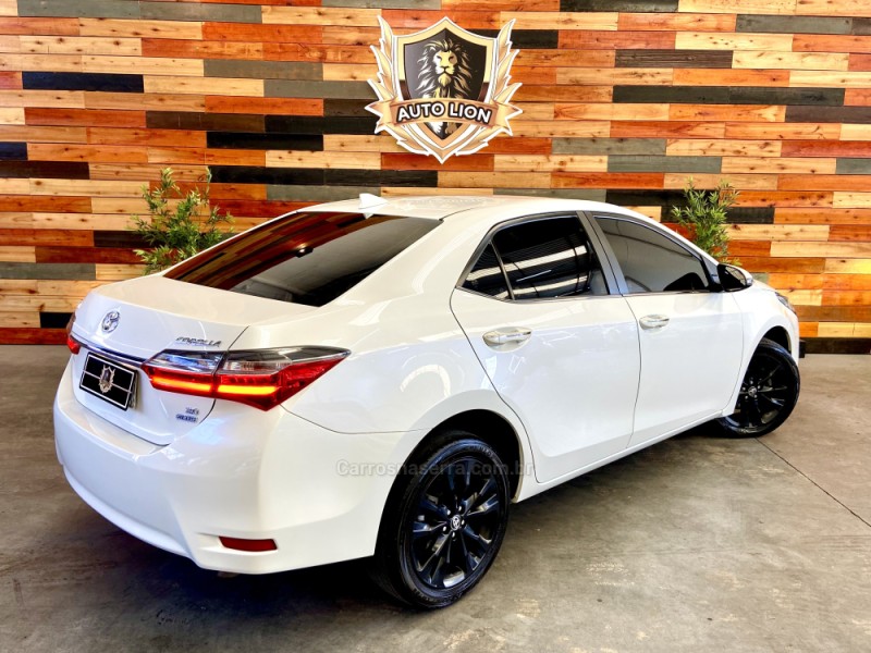 COROLLA 2.0 ALTIS 16V FLEX 4P AUTOMÁTICO - 2018 - CAXIAS DO SUL
