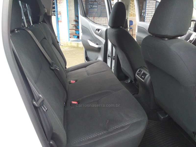 FRONTIER 2.3 ATTACK 4X4 CD BI-TURBO DIESEL 4P AUTOMÁTICO - 2021 - CAXIAS DO SUL
