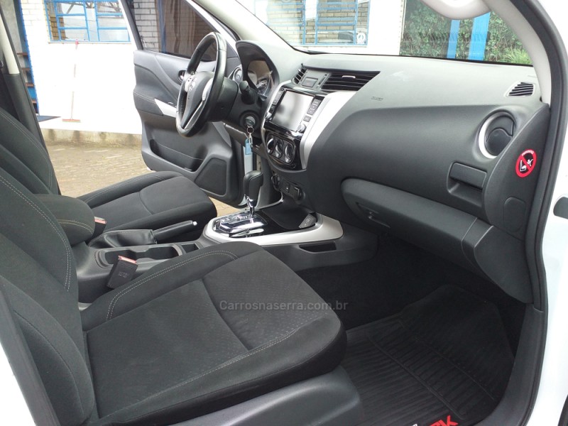 FRONTIER 2.3 ATTACK 4X4 CD BI-TURBO DIESEL 4P AUTOMÁTICO - 2021 - CAXIAS DO SUL