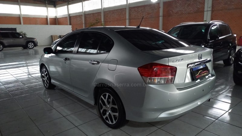 CITY 1.5 EX 16V FLEX 4P AUTOMÁTICO - 2010 - SAPIRANGA