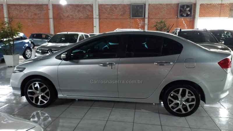 CITY 1.5 EX 16V FLEX 4P AUTOMÁTICO - 2010 - SAPIRANGA