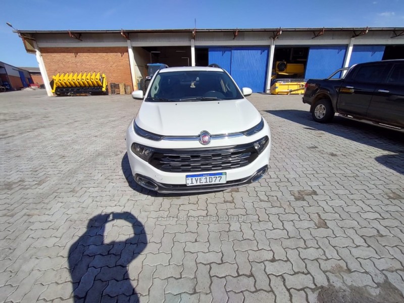 TORO 2.0 16V TURBO DIESEL FREEDOM 4WD AT9 AUTOMÁTICO - 2018 - GARIBALDI