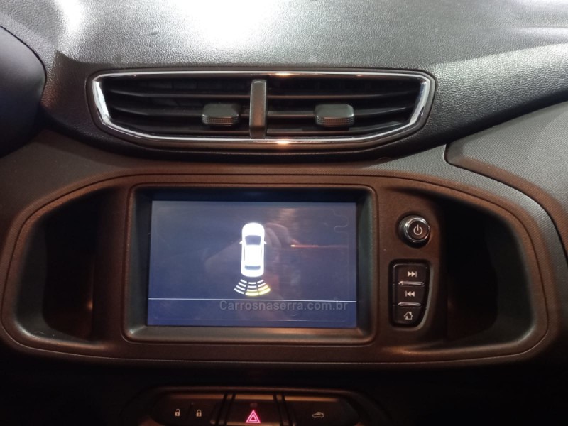 PRISMA 1.4 MPFI LT 8V FLEX 4P MANUAL - 2017 - CAXIAS DO SUL