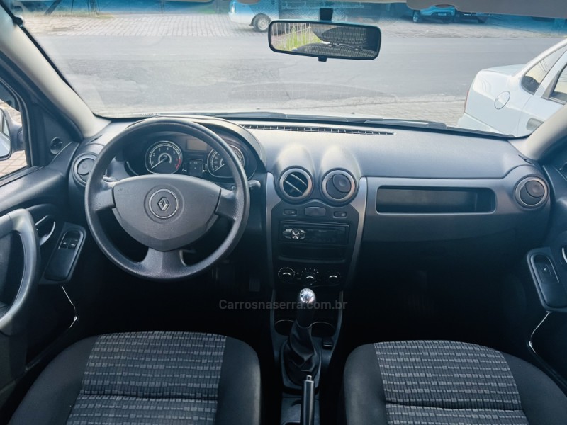 SANDERO 1.6 EXPRESSION 8V FLEX 4P MANUAL - 2013 - CAXIAS DO SUL