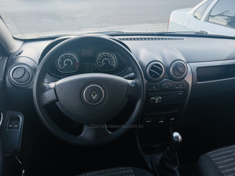 SANDERO 1.6 EXPRESSION 8V FLEX 4P MANUAL - 2013 - CAXIAS DO SUL