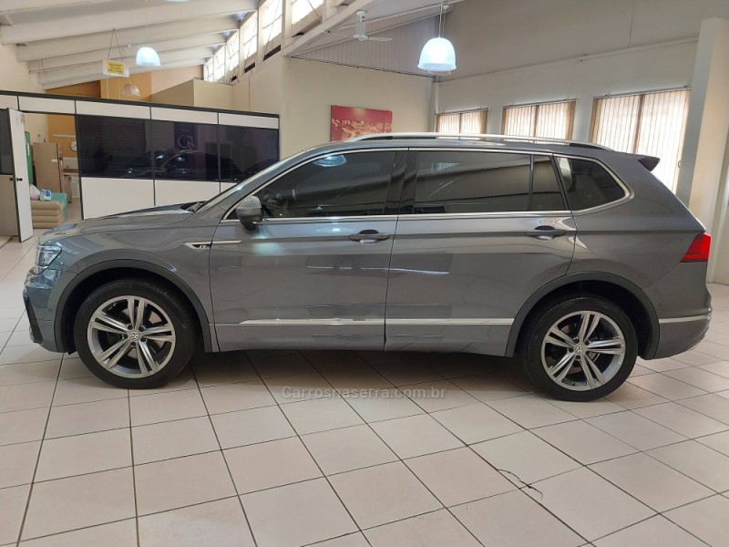 TIGUAN 2.0 ALLSPACE  R-LINE 350 TSI 4X4 GASOLINA  4P - 2018 - NOVO HAMBURGO