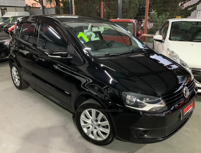FOX 1.0 MI 8V FLEX 4P MANUAL - 2012 - CAXIAS DO SUL
