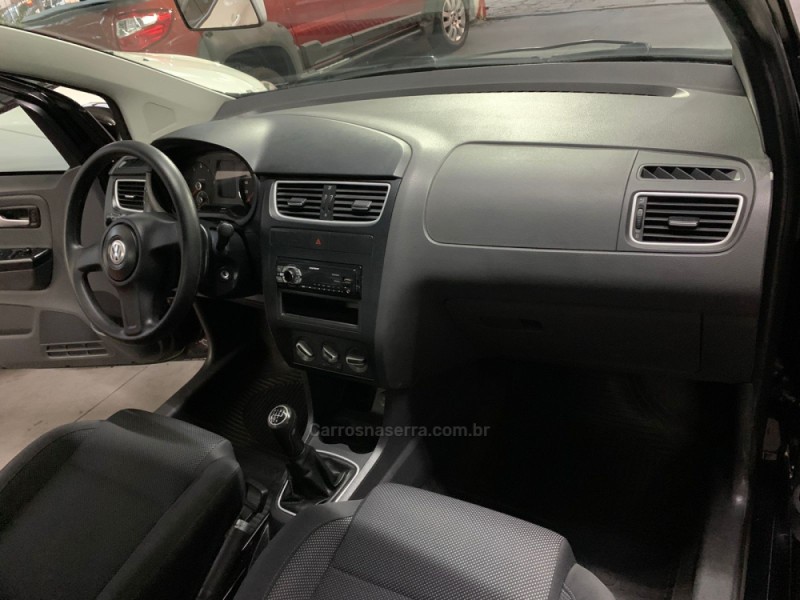 FOX 1.0 MI 8V FLEX 4P MANUAL - 2012 - CAXIAS DO SUL