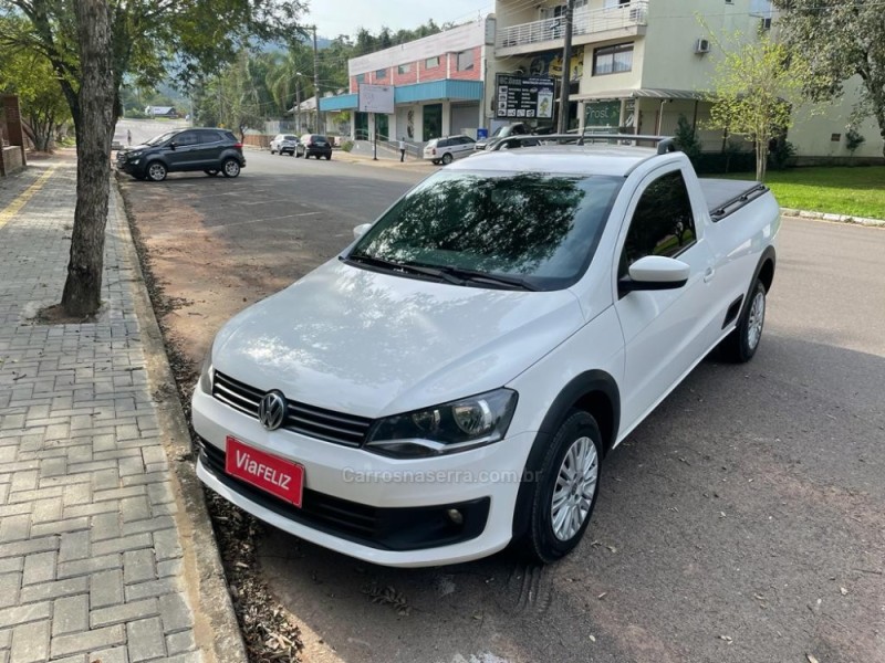 SAVEIRO 1.6 MI TREND CS 8V FLEX 2P MANUAL G.V - 2016 - FELIZ