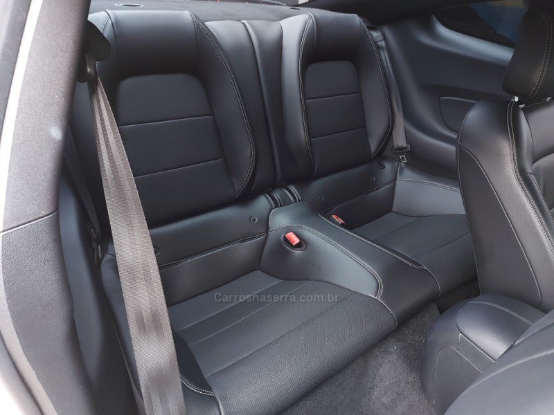 MUSTANG 5.0 GT PREMIUM COUPÉ V8 32V GASOLINA 2P AUTOMÁTICO - 2019 - NOVO HAMBURGO