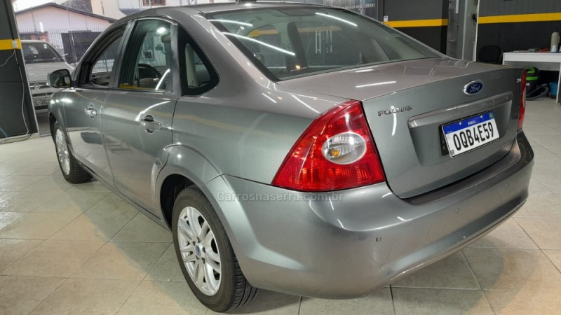 FOCUS 2.0 FC 16V FLEX 4P AUTOMÁTICO - 2013 - CAXIAS DO SUL