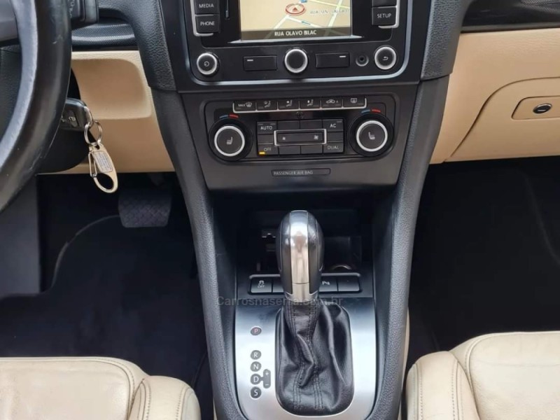 JETTA 2.5 I VARIANT 20V 170CV GASOLINA 4P TIPTRONIC - 2012 - BENTO GONçALVES