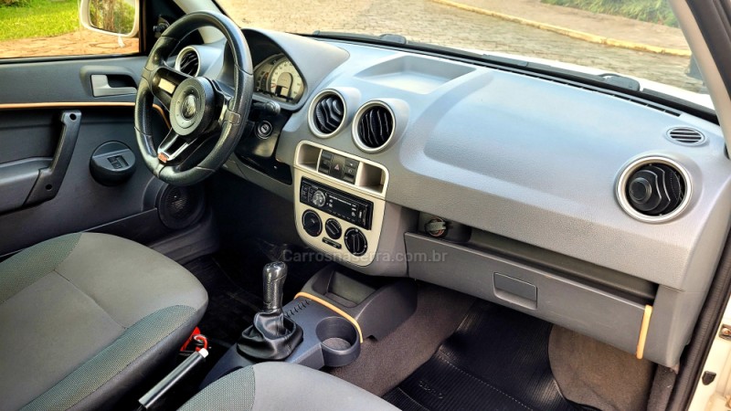 GOL 1.0 MI 8V FLEX 2P MANUAL G.IV - 2010 - IVOTI