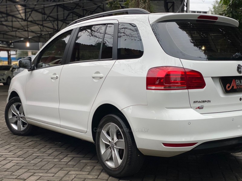 SPACEFOX 1.6 MSI TRENDLINE 8V FLEX 4P MANUAL - 2018 - PAROBé