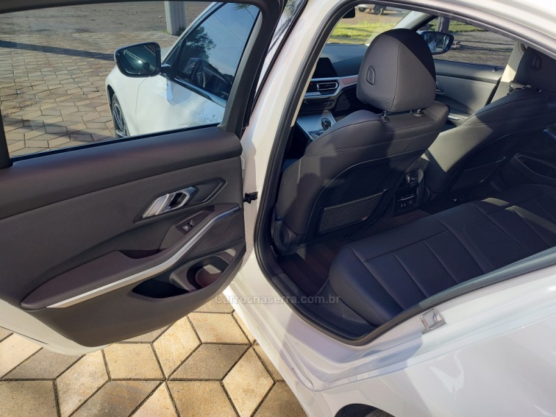 320I 2.0 SPORT 16V TURBO GASOLINA 4P AUTOMÁTICO - 2020 - BOM PRINCíPIO