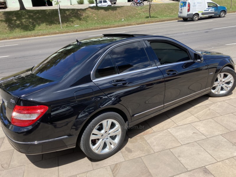 C 200 1.8 CGI AVANTGARDE 16V GASOLINA 4P AUTOMÁTICO - 2011 - CAXIAS DO SUL