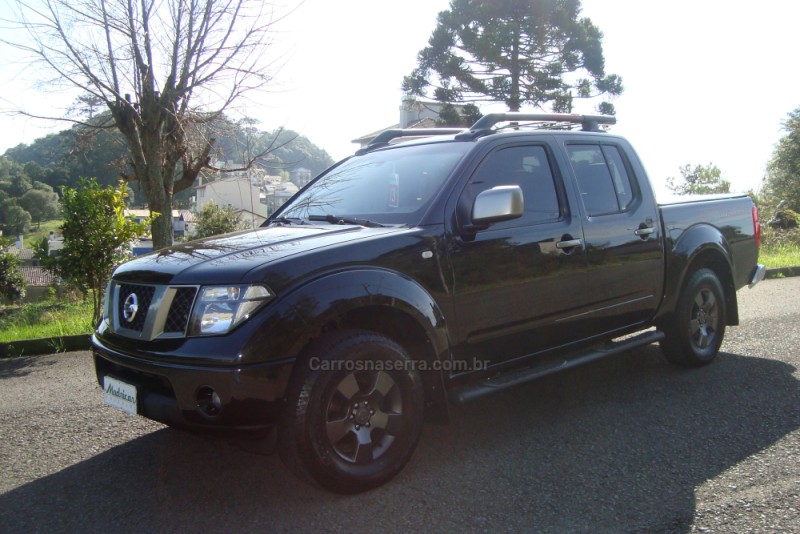 frontier 2.5 se attack 4x4 cd turbo eletronic diesel 4p manual 2013 flores da cunha