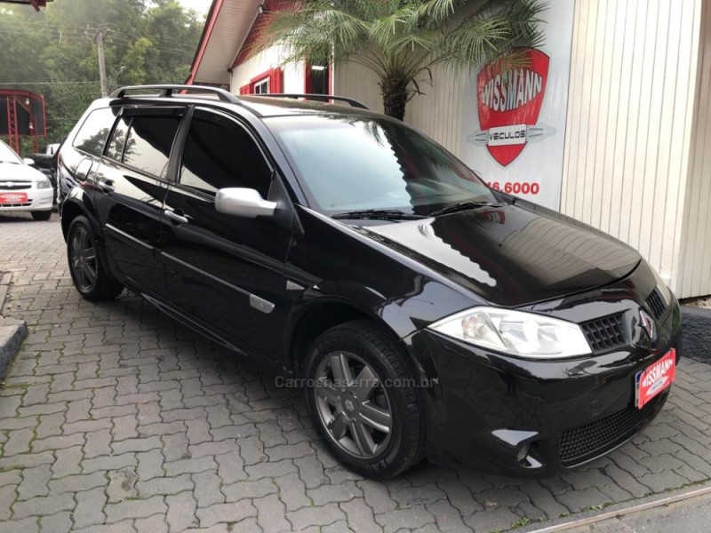 megane 1.6 extreme grand tour 16v flex 4p manual 2010 tres coroas