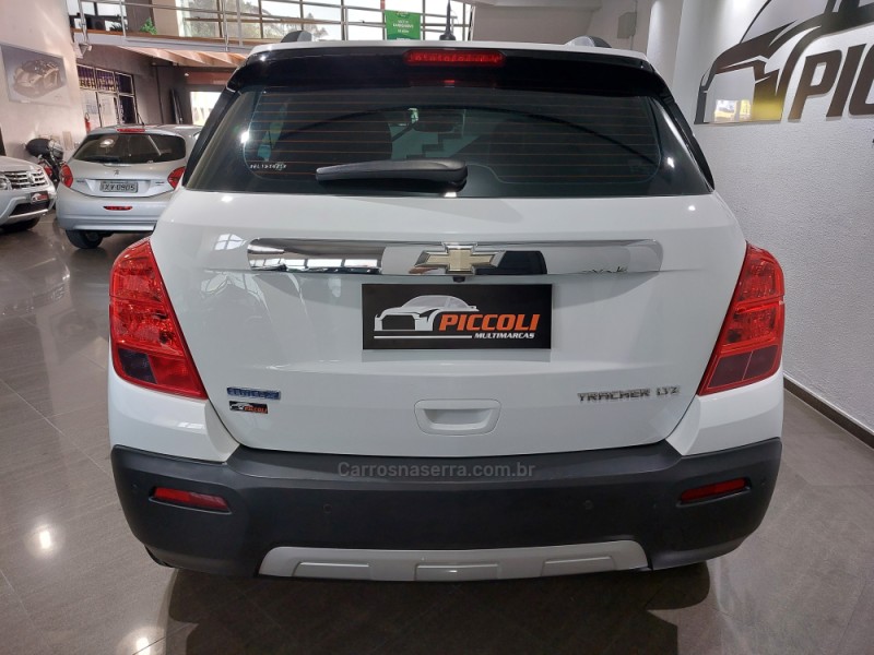 TRACKER 1.8 MPFI LTZ 4X2 16V FLEX 4P AUTOMÁTICO - 2014 - CAXIAS DO SUL