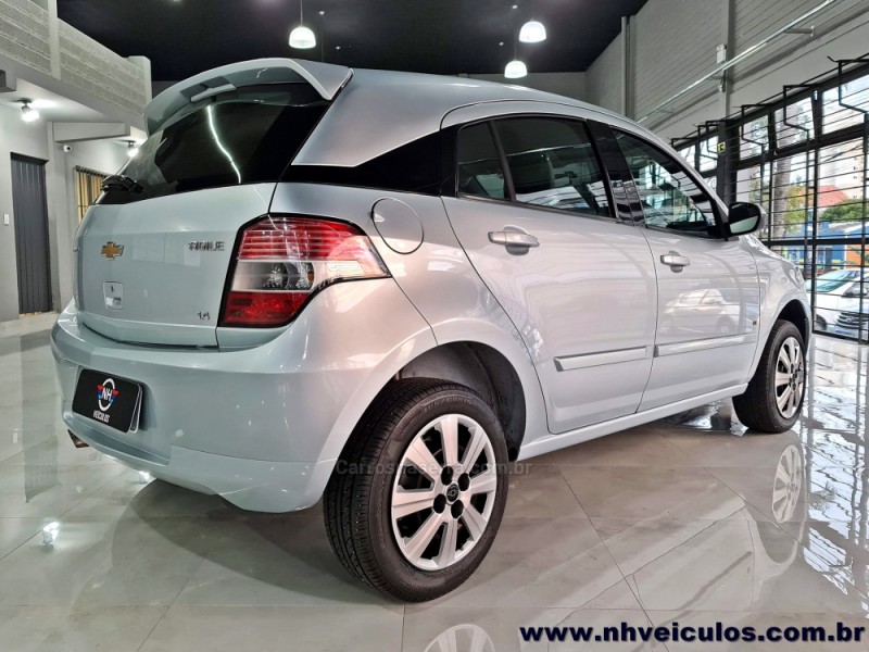 AGILE 1.4 MPFI LT 8V FLEX 4P MANUAL - 2011 - NOVO HAMBURGO