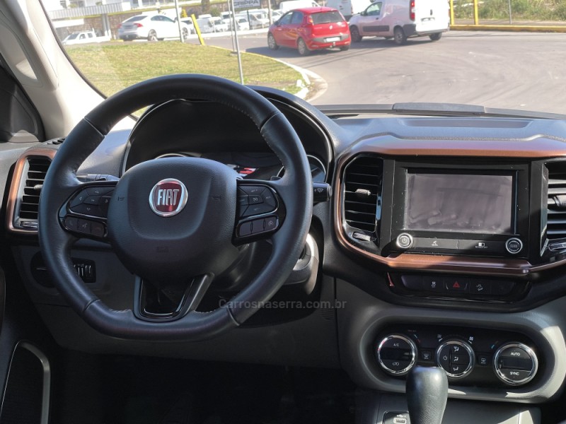 TORO 2.0 16V TURBO DIESEL VOLCANO 4WD AUTOMÁTICO - 2021 - FARROUPILHA